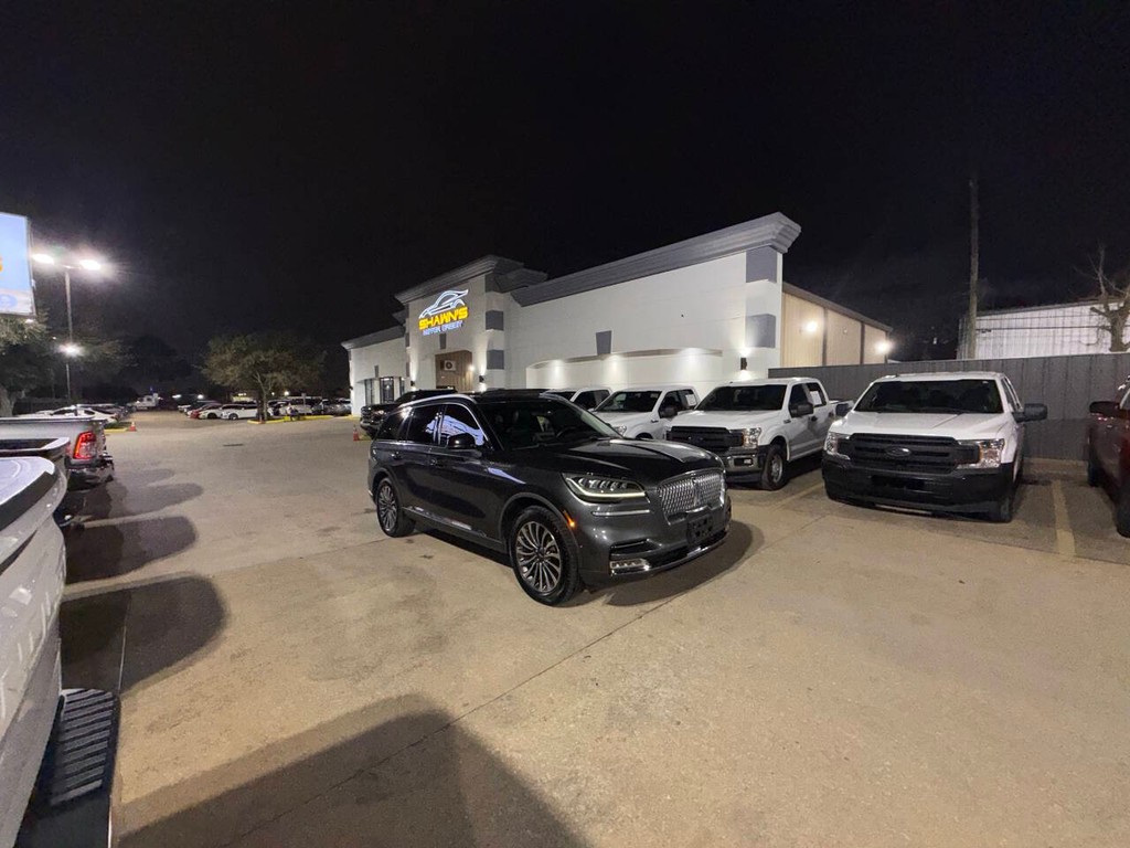 Lincoln Aviator Vehicle Full-screen Gallery Image 47