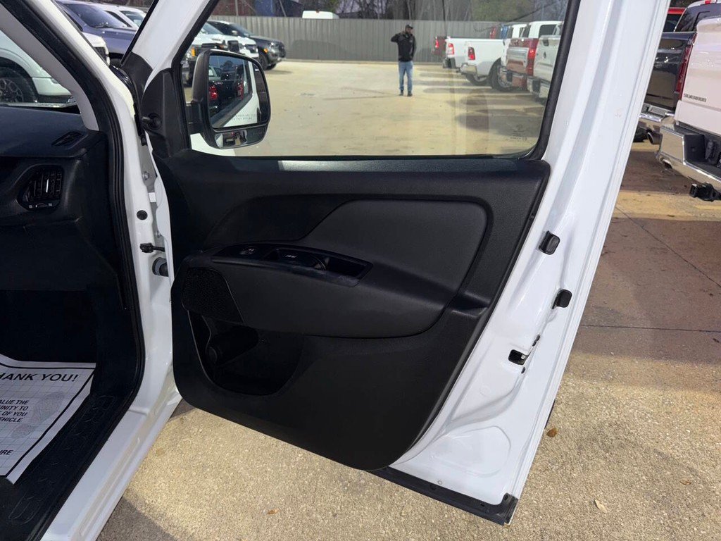 Ram ProMaster City Vehicle Full-screen Gallery Image 11