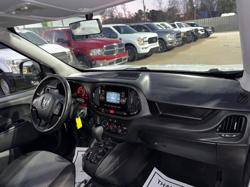 Ram ProMaster City Vehicle Full-screen Gallery Image 12