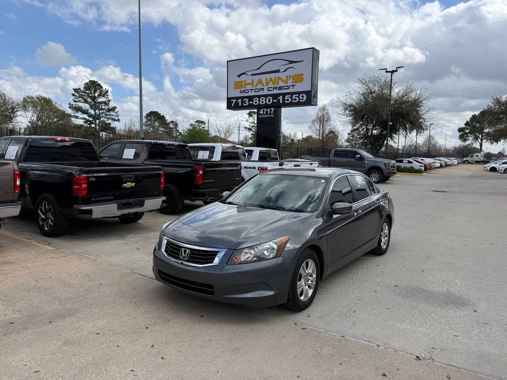 Honda Accord Sedan Vehicle Full-screen Gallery Image 40