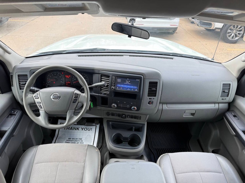 Nissan NV Cargo Vehicle Full-screen Gallery Image 12