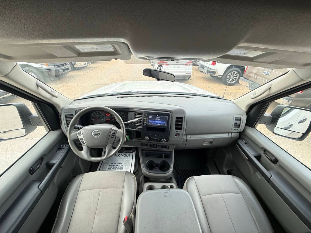 Nissan NV Cargo Vehicle Full-screen Gallery Image 13