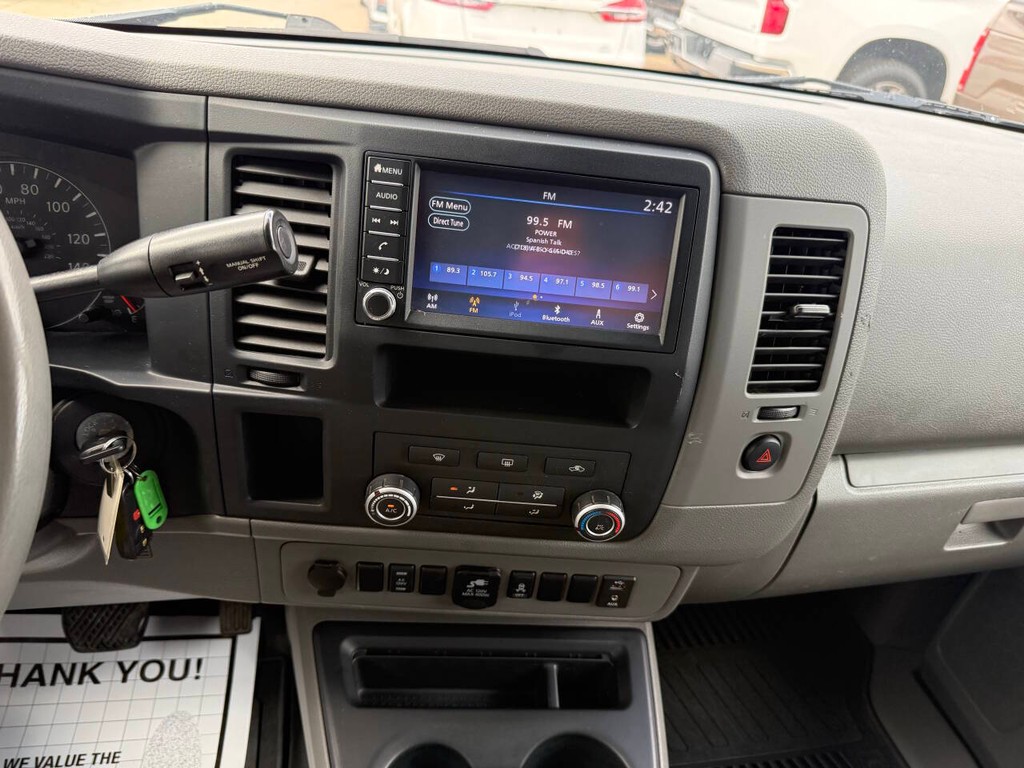 Nissan NV Cargo Vehicle Full-screen Gallery Image 19