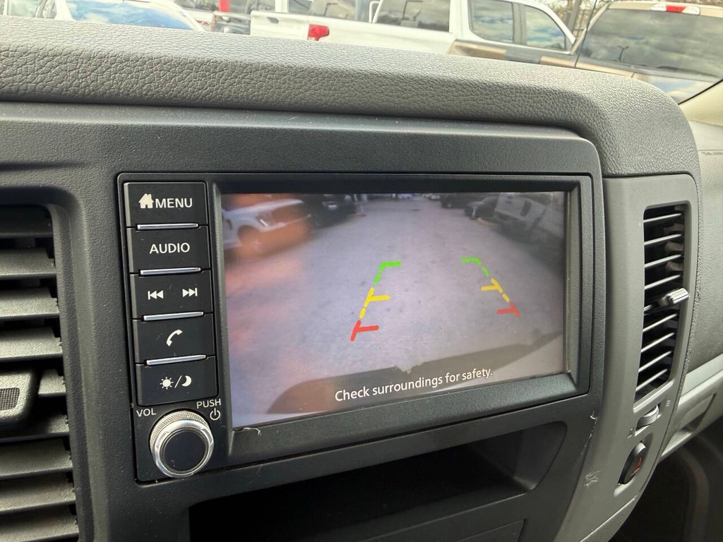 Nissan NV Cargo Vehicle Full-screen Gallery Image 21