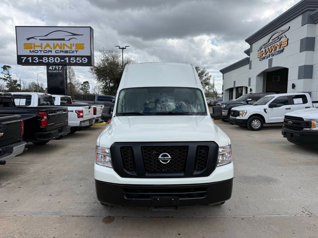 Nissan NV Cargo Vehicle Full-screen Gallery Image 36