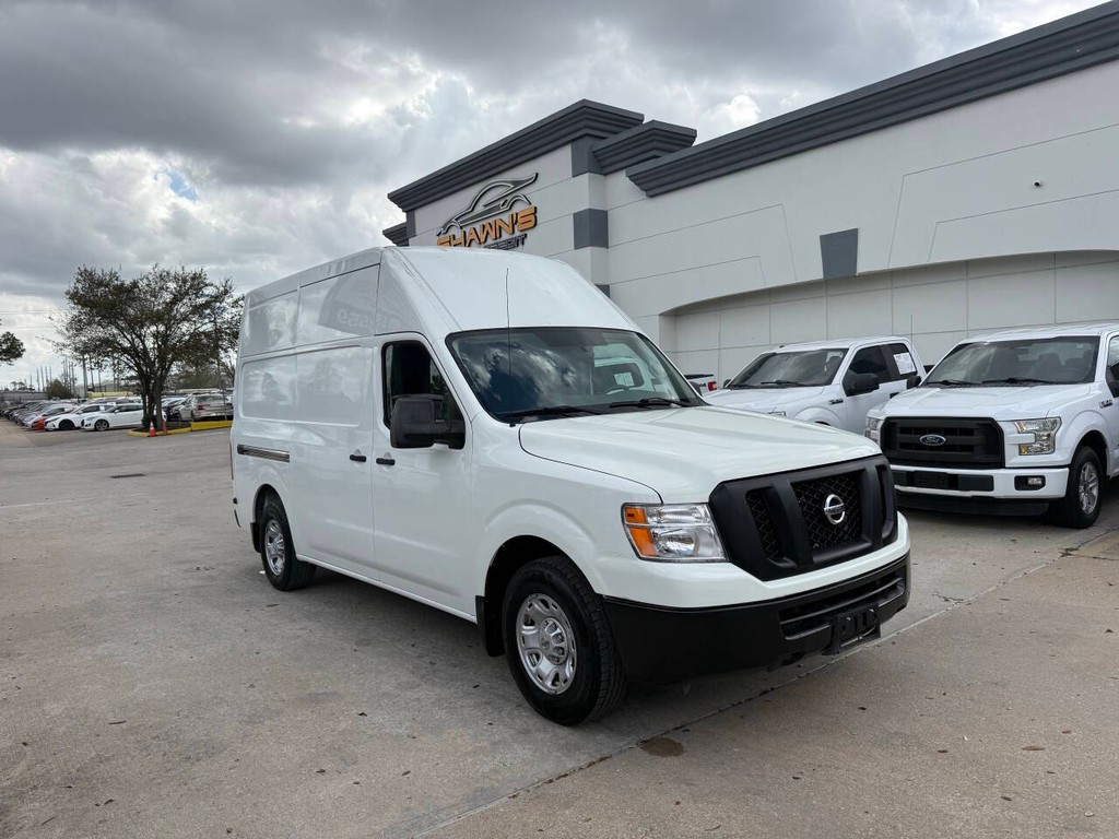 Nissan NV Cargo Vehicle Full-screen Gallery Image 38