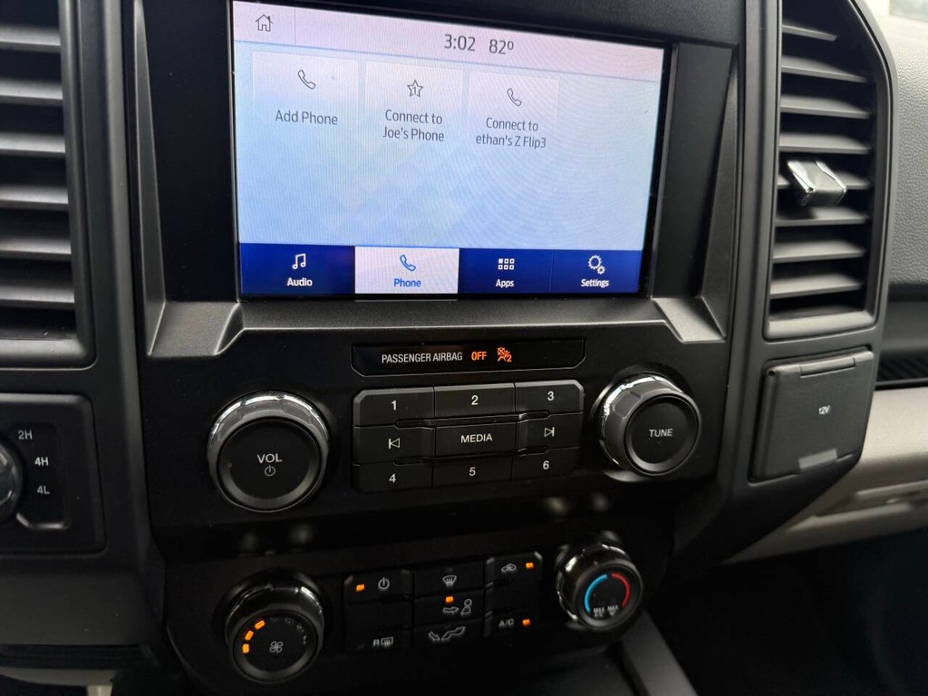 Ford F-150 Vehicle Full-screen Gallery Image 27