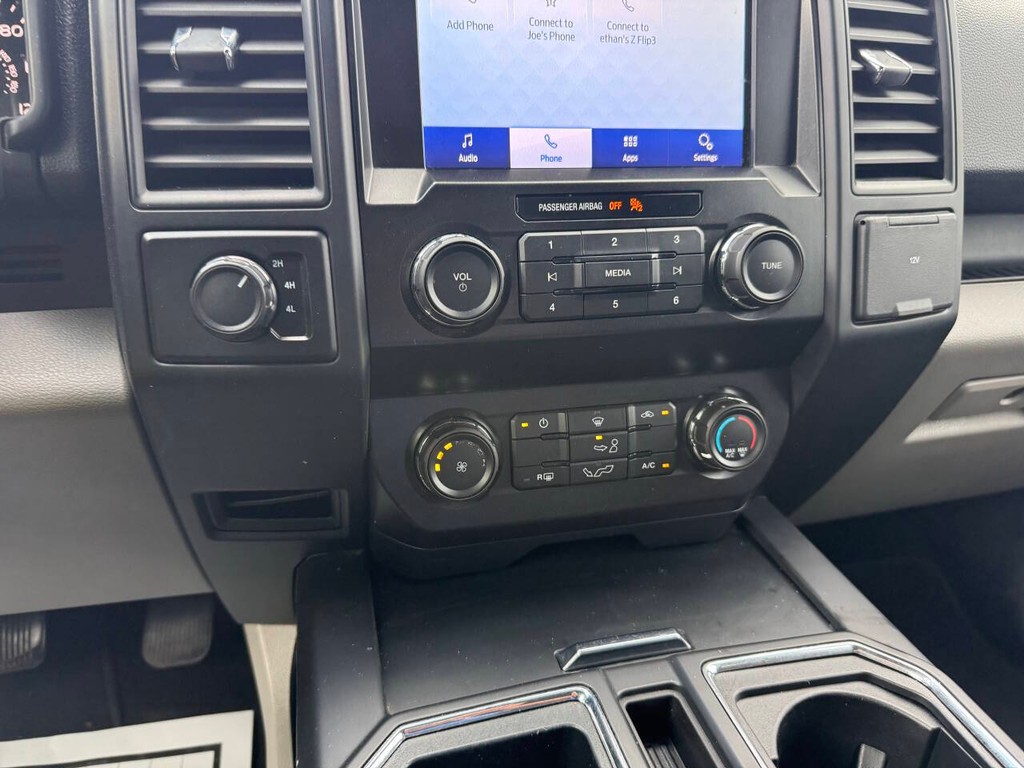 Ford F-150 Vehicle Full-screen Gallery Image 28