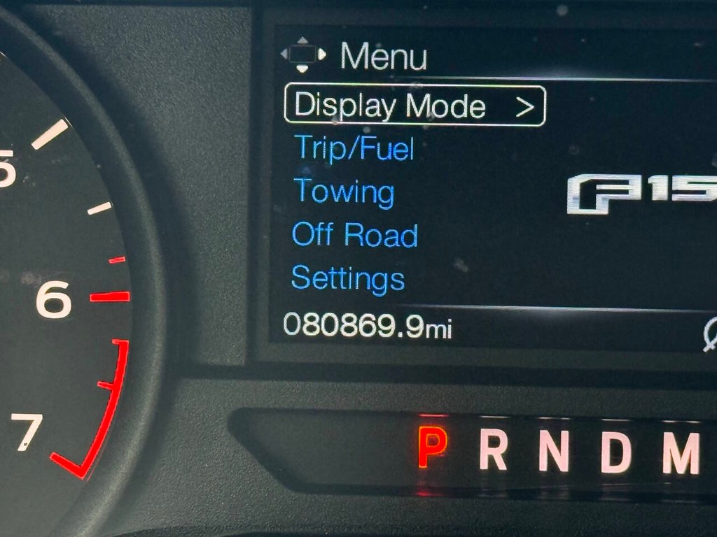 Ford F-150 Vehicle Full-screen Gallery Image 32