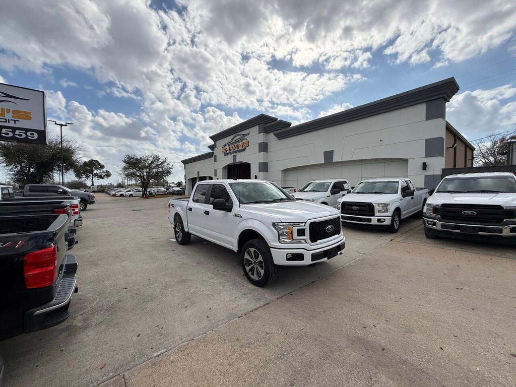 Ford F-150 Vehicle Full-screen Gallery Image 43