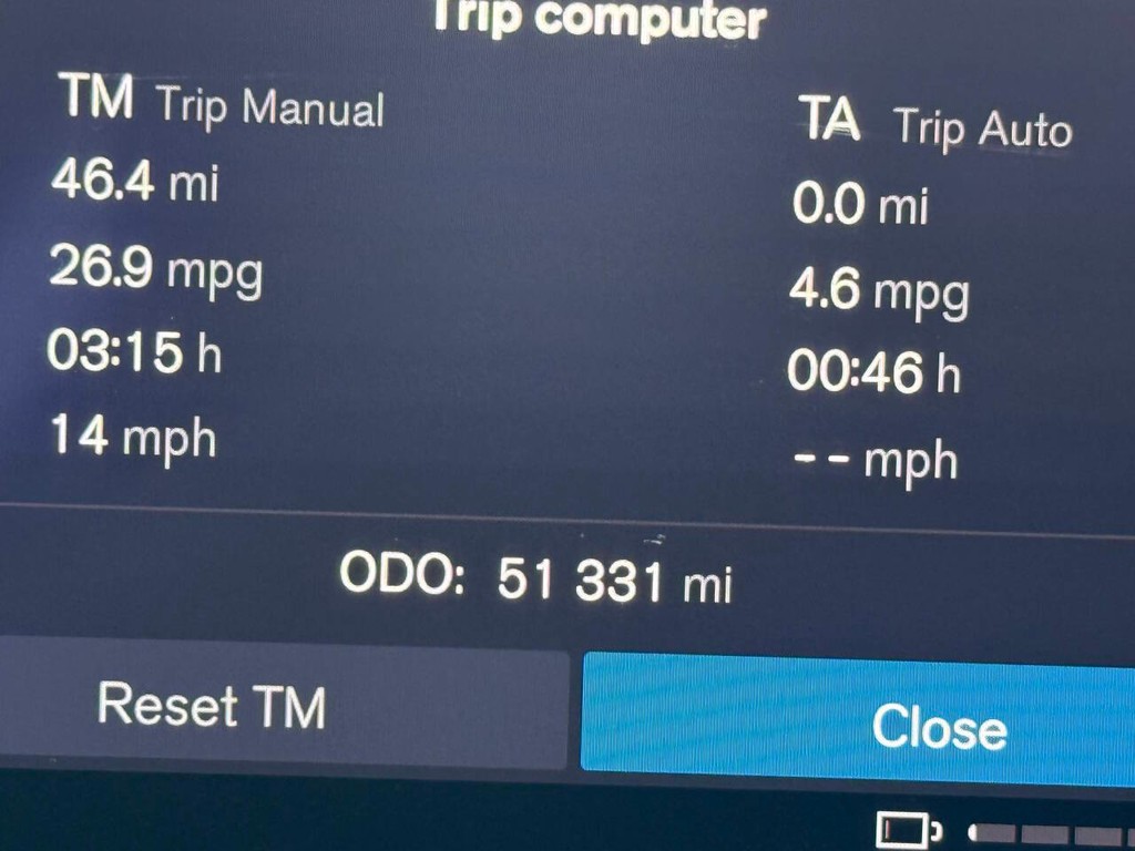 Volvo S60 Recharge Vehicle Full-screen Gallery Image 32