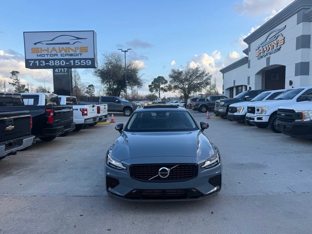 Volvo S60 Recharge Vehicle Full-screen Gallery Image 39