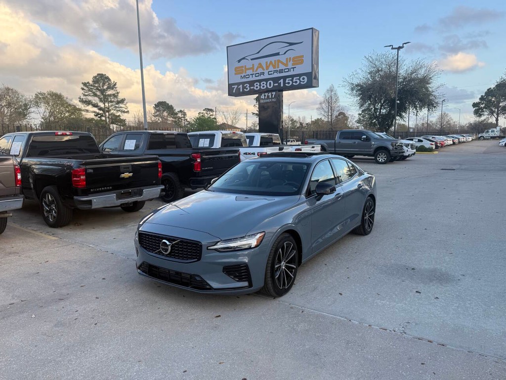 Volvo S60 Recharge Vehicle Full-screen Gallery Image 43