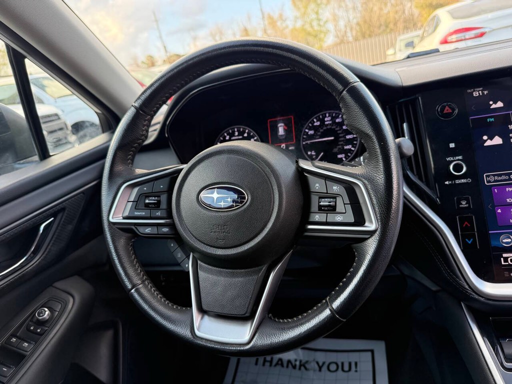 Subaru Outback Vehicle Full-screen Gallery Image 20