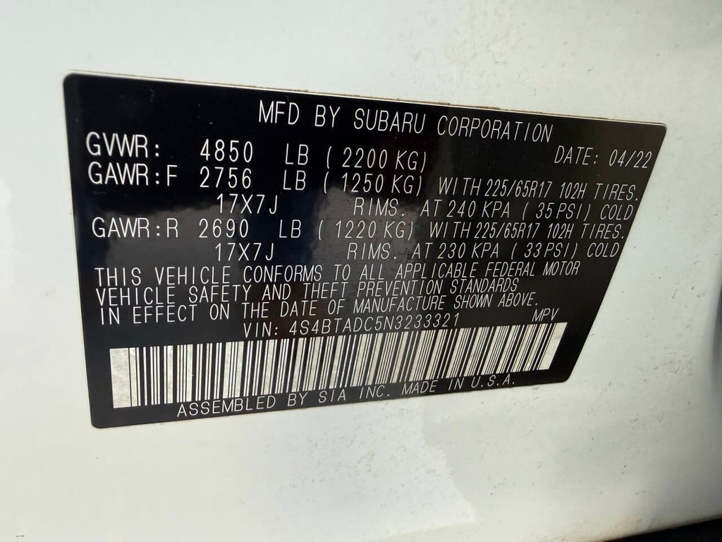 Subaru Outback Vehicle Full-screen Gallery Image 28