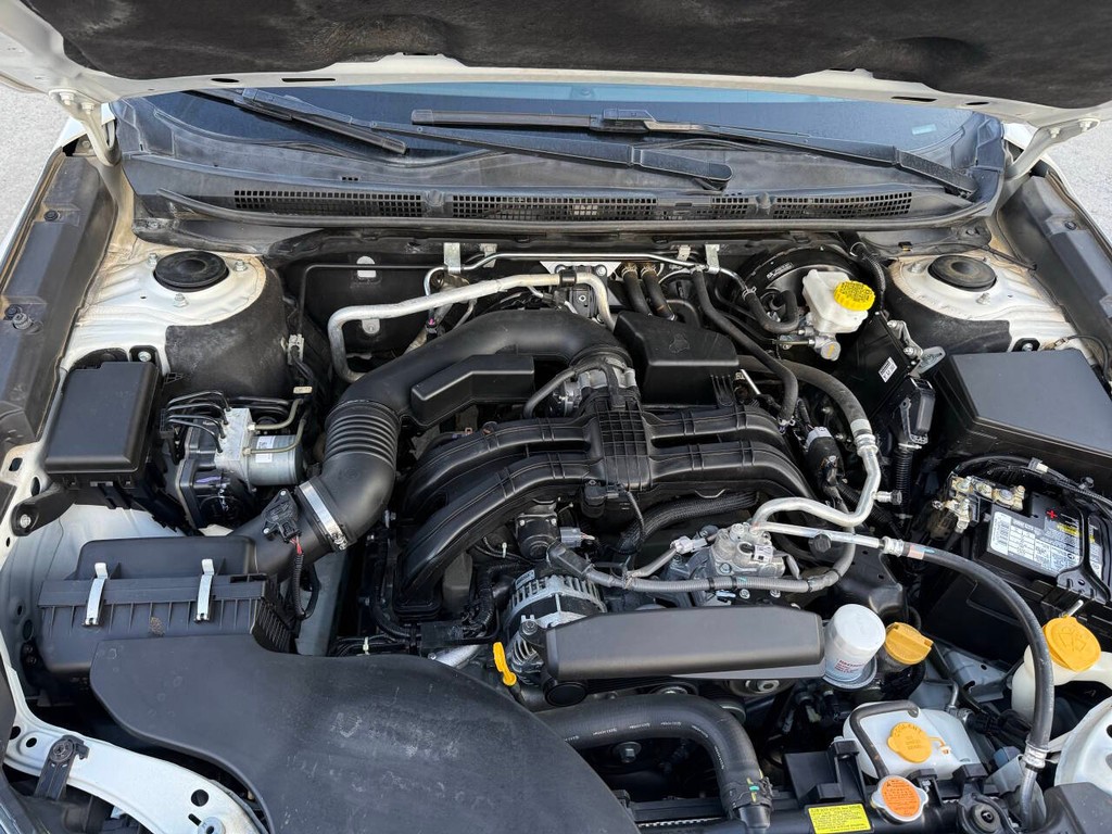 Subaru Outback Vehicle Full-screen Gallery Image 29