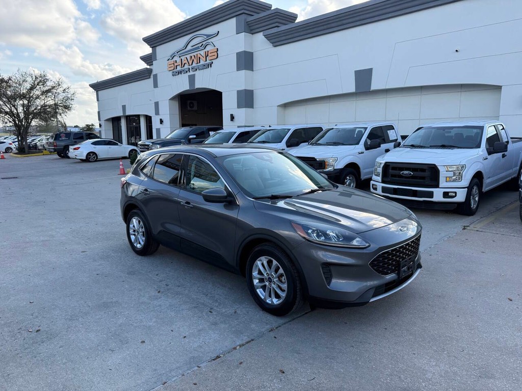 Ford Escape Vehicle Full-screen Gallery Image 41