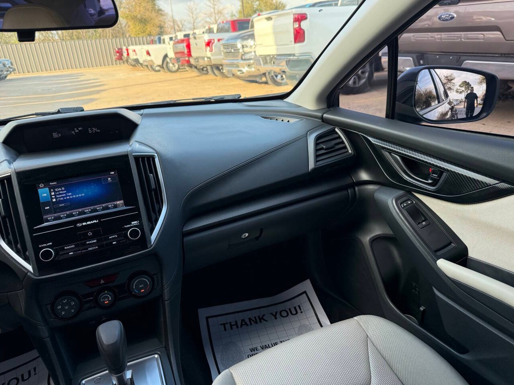 Subaru Impreza Vehicle Full-screen Gallery Image 20