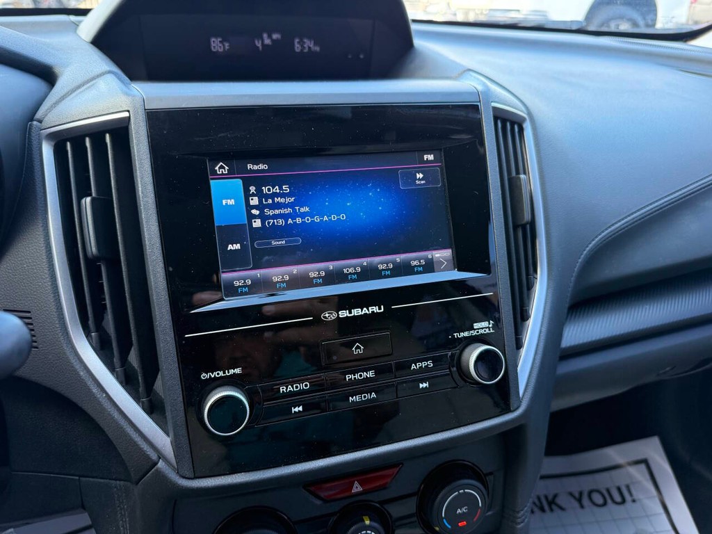 Subaru Impreza Vehicle Full-screen Gallery Image 26