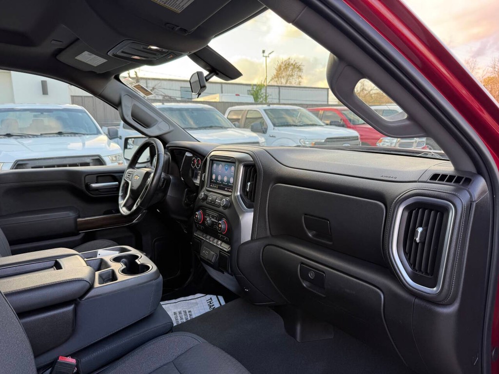 Chevrolet Silverado 1500 Vehicle Full-screen Gallery Image 09