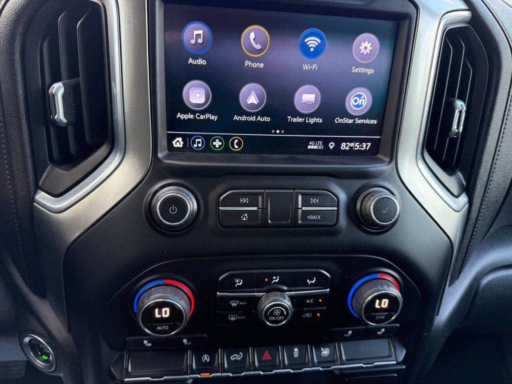 Chevrolet Silverado 1500 Vehicle Full-screen Gallery Image 27