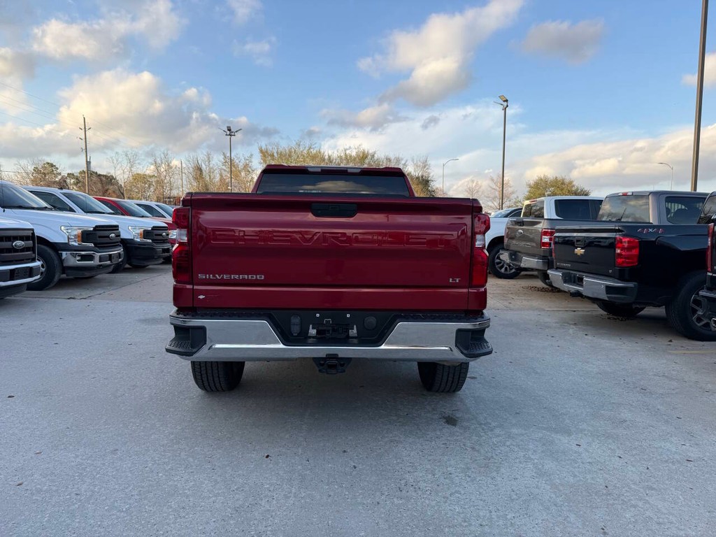 Chevrolet Silverado 1500 Vehicle Full-screen Gallery Image 39