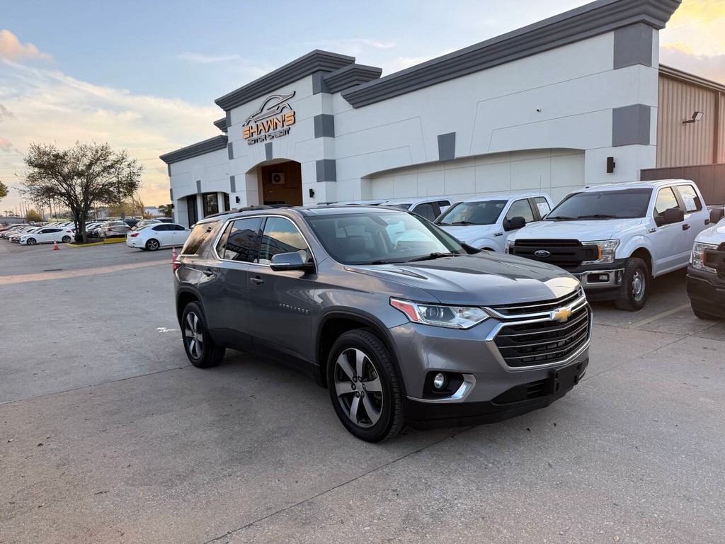 Chevrolet Traverse Vehicle Full-screen Gallery Image 02