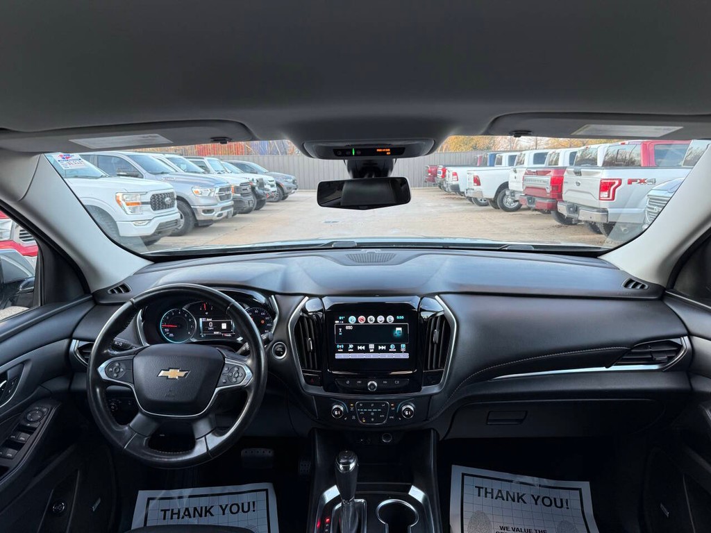 Chevrolet Traverse Vehicle Full-screen Gallery Image 19