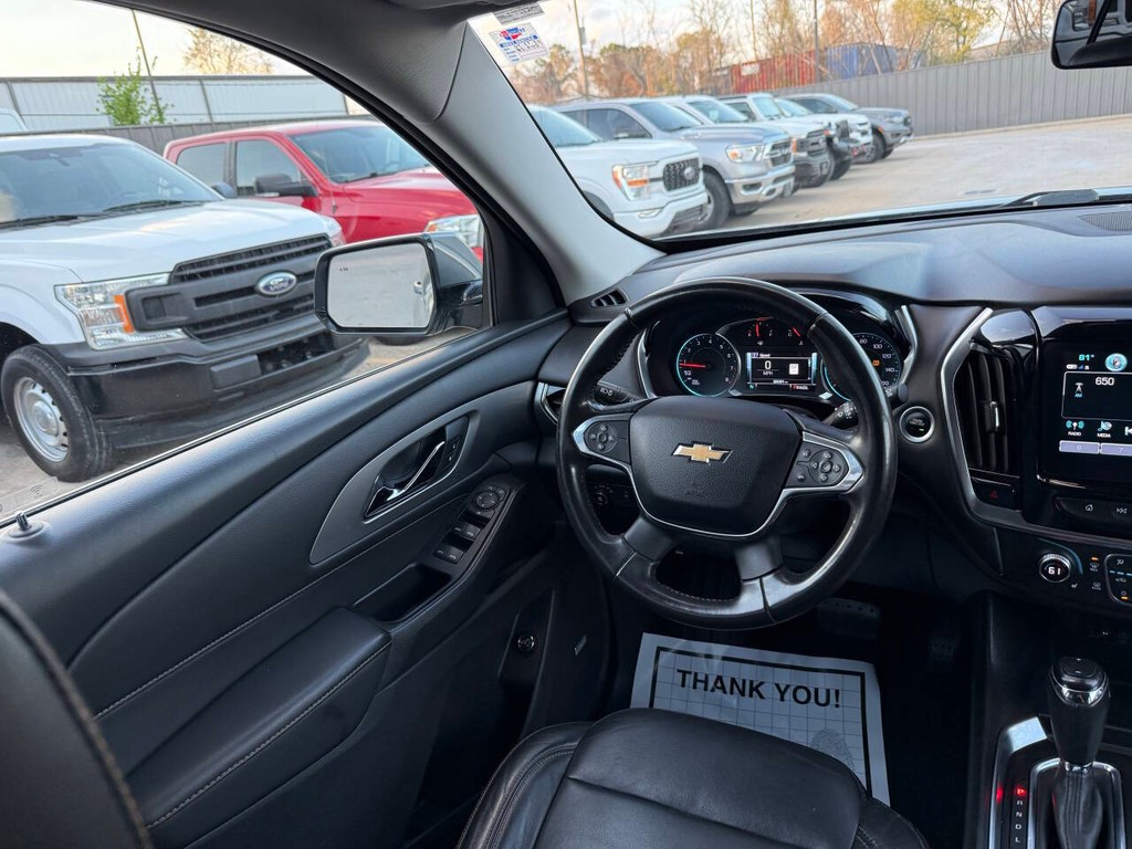 Chevrolet Traverse Vehicle Full-screen Gallery Image 21