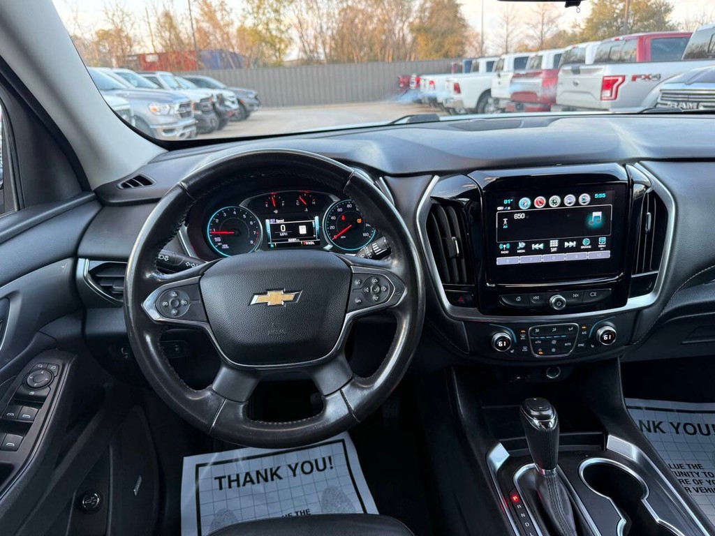 Chevrolet Traverse Vehicle Full-screen Gallery Image 23