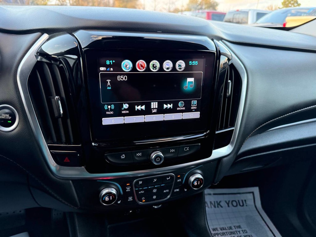 Chevrolet Traverse Vehicle Full-screen Gallery Image 26