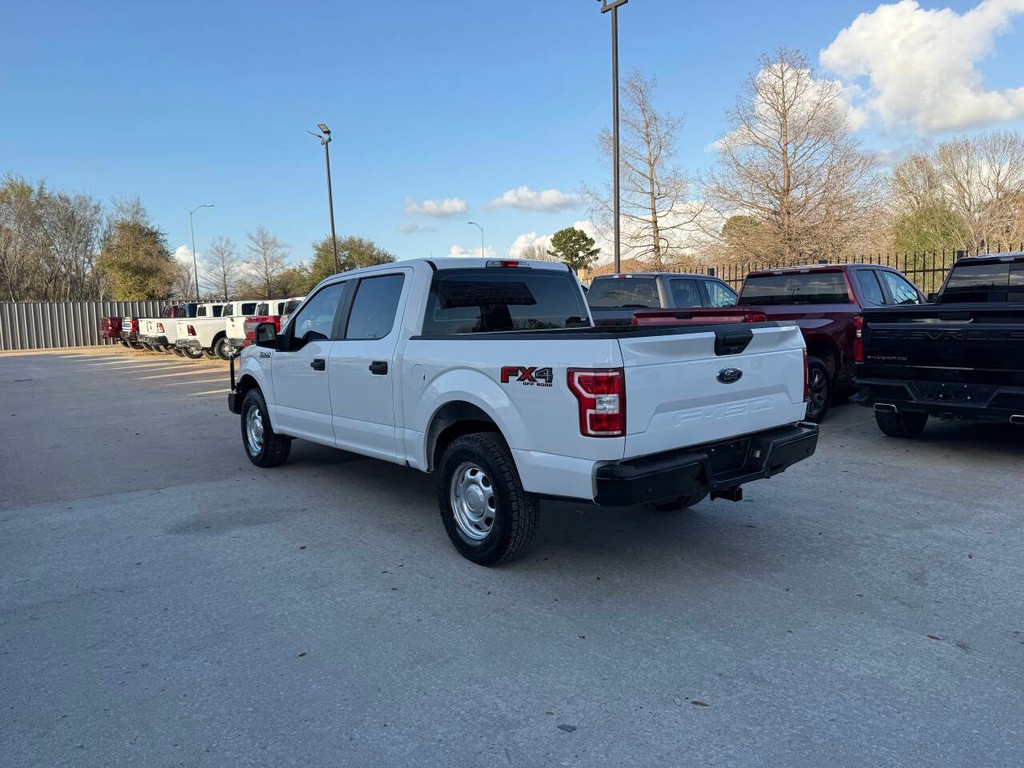 Ford F-150 Vehicle Full-screen Gallery Image 04