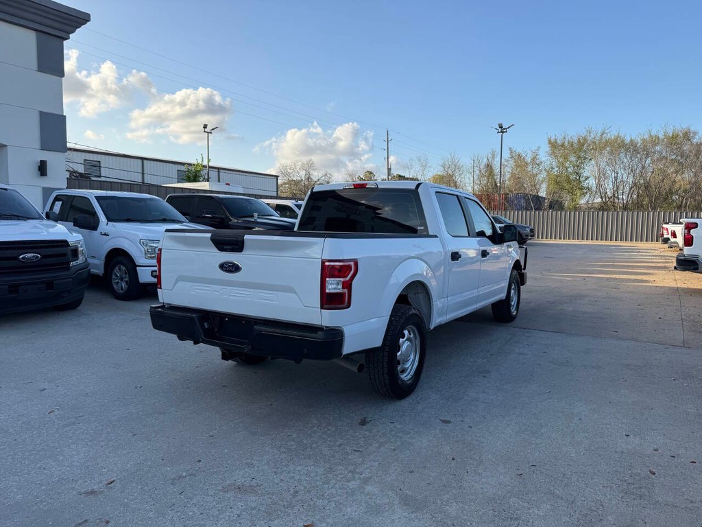 Ford F-150 Vehicle Full-screen Gallery Image 05