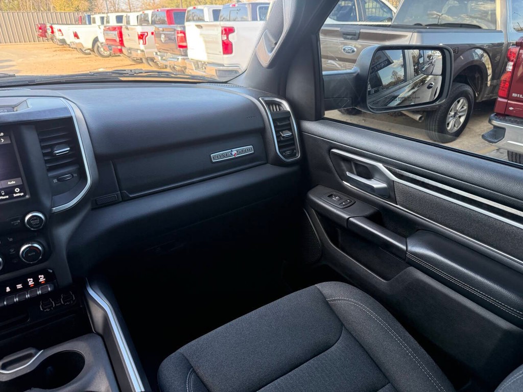 Ram 1500 Vehicle Full-screen Gallery Image 20