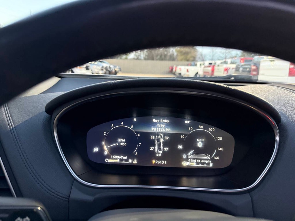 Lincoln Nautilus Vehicle Full-screen Gallery Image 32