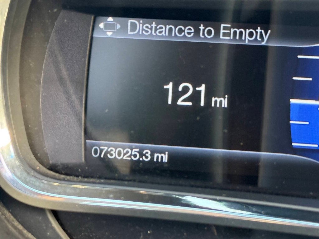 Lincoln MKT Vehicle Full-screen Gallery Image 36