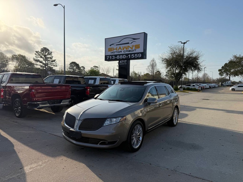 Lincoln MKT Vehicle Full-screen Gallery Image 47