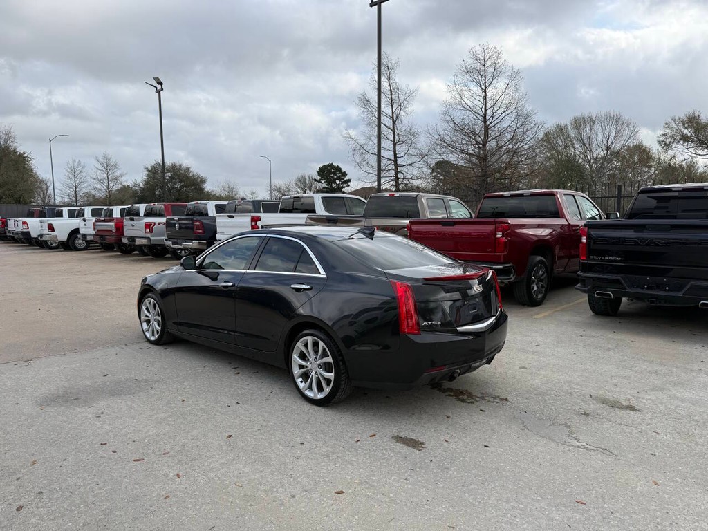 Cadillac ATS Sedan Vehicle Full-screen Gallery Image 04