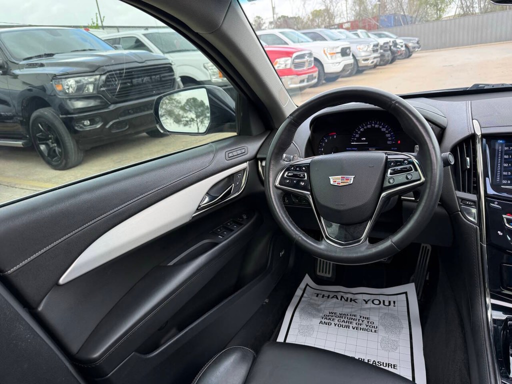 Cadillac ATS Sedan Vehicle Full-screen Gallery Image 21