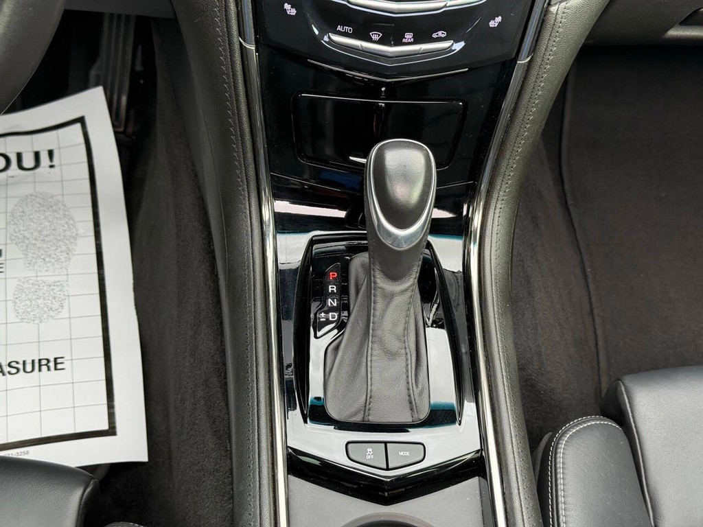 Cadillac ATS Sedan Vehicle Full-screen Gallery Image 31