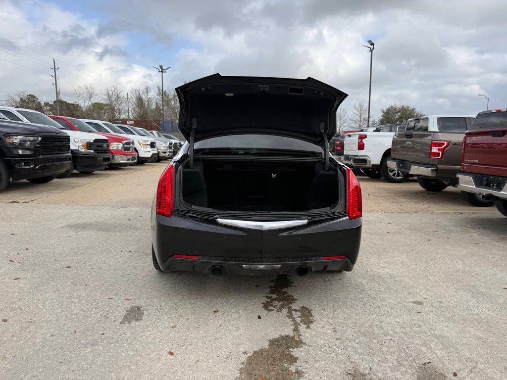 Cadillac ATS Sedan Vehicle Full-screen Gallery Image 38