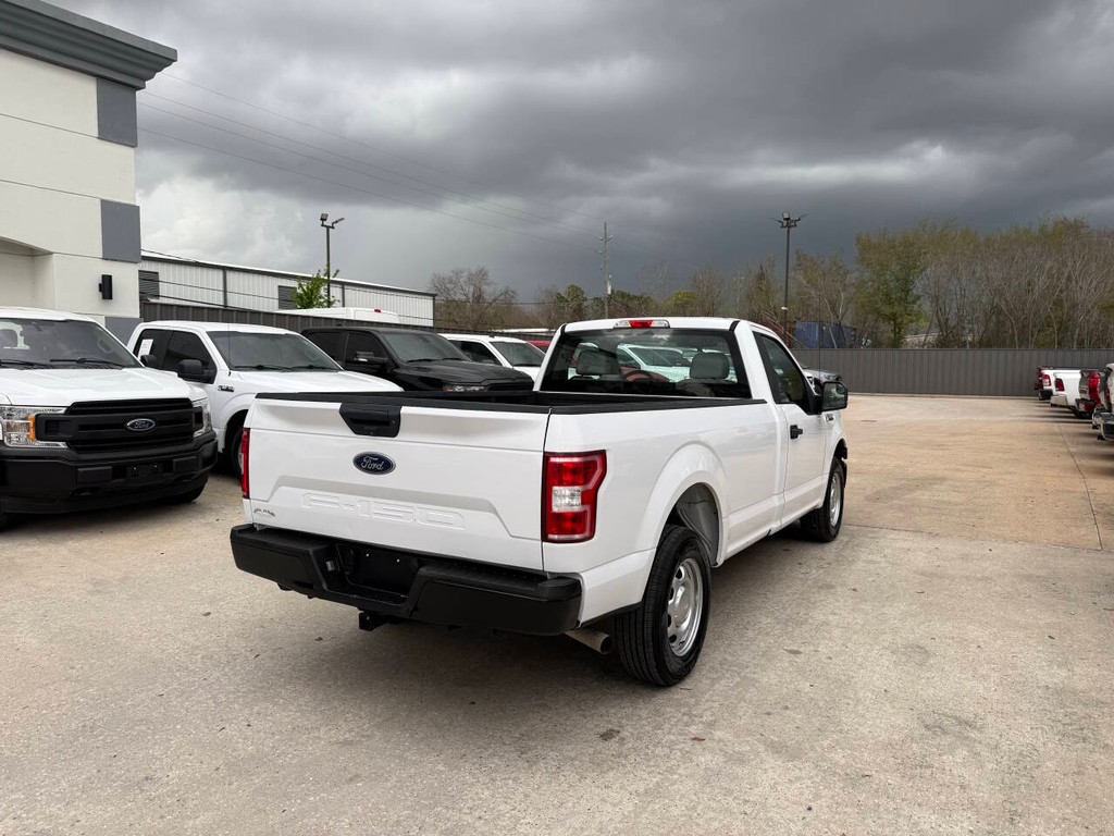 Ford F-150 Vehicle Full-screen Gallery Image 05