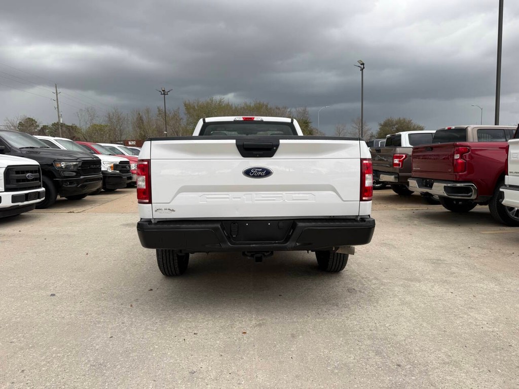 Ford F-150 Vehicle Full-screen Gallery Image 30