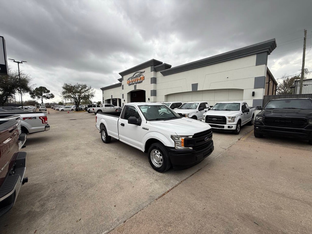 Ford F-150 Vehicle Full-screen Gallery Image 36