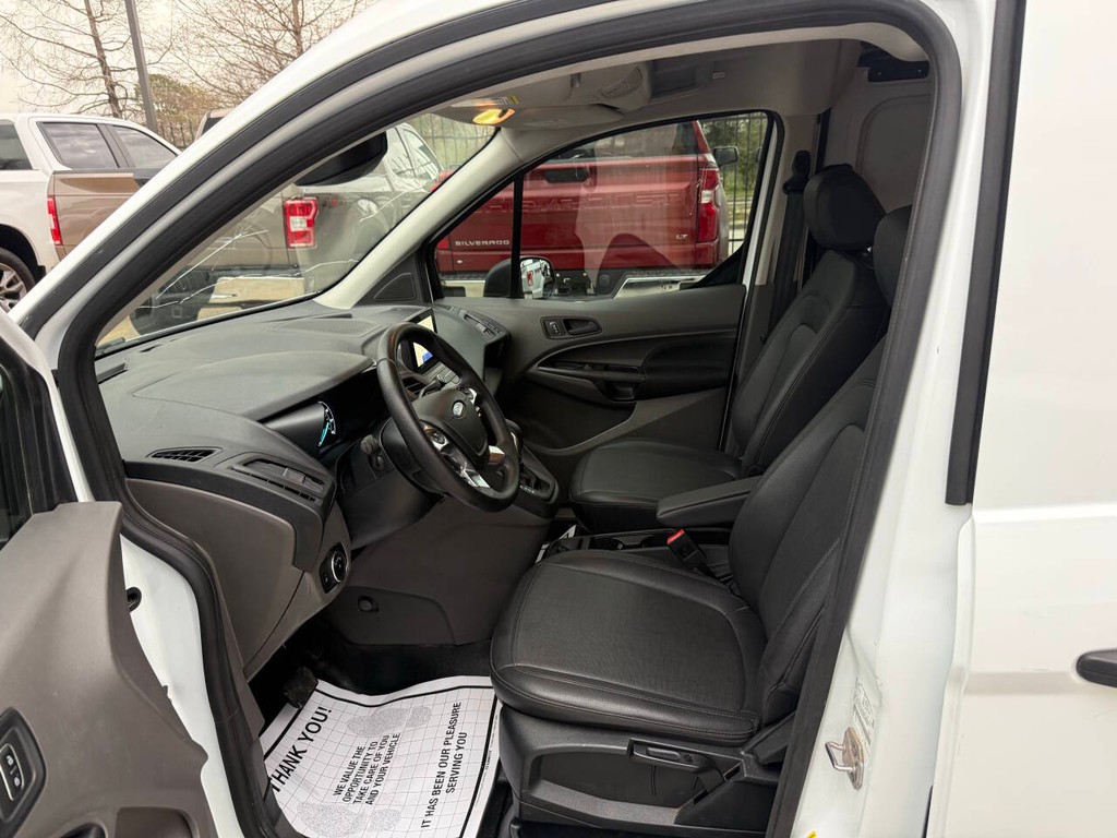 Ford Transit Connect Van Vehicle Full-screen Gallery Image 07