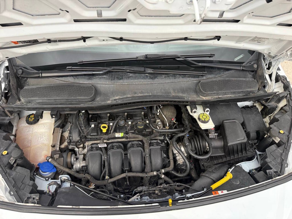 Ford Transit Connect Van Vehicle Full-screen Gallery Image 35