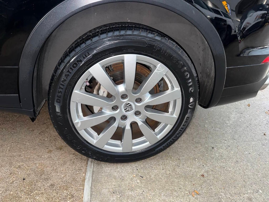 Porsche Cayenne Vehicle Full-screen Gallery Image 37