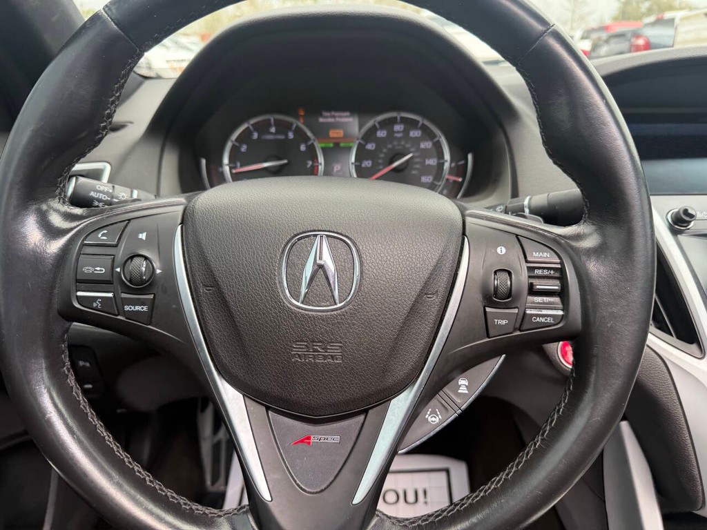Acura TLX Vehicle Full-screen Gallery Image 23