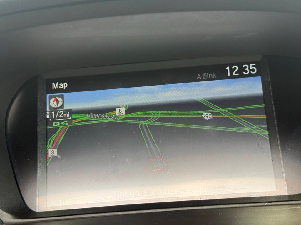 Acura TLX Vehicle Full-screen Gallery Image 25