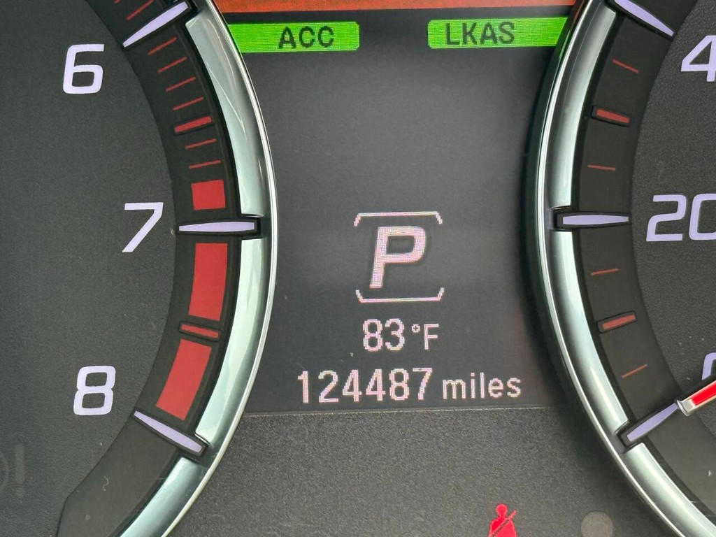 Acura TLX Vehicle Full-screen Gallery Image 34